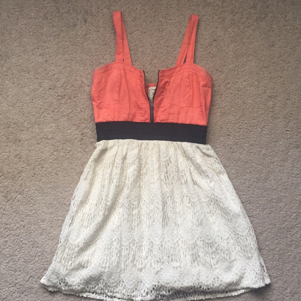 Empyre Brand Pink and White Zip-Up Top Dress. Used